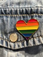 pins LGBT
