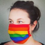 tęczowa maseczka